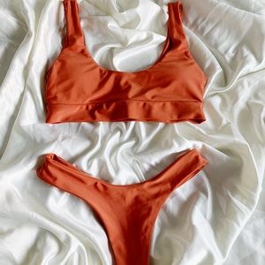 Burnt orange simplistic cheeky bikini